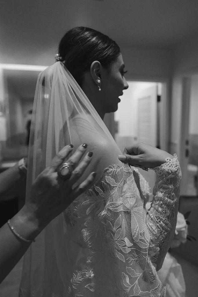 bride gets ready in the bathroom at the grove in tyler texas